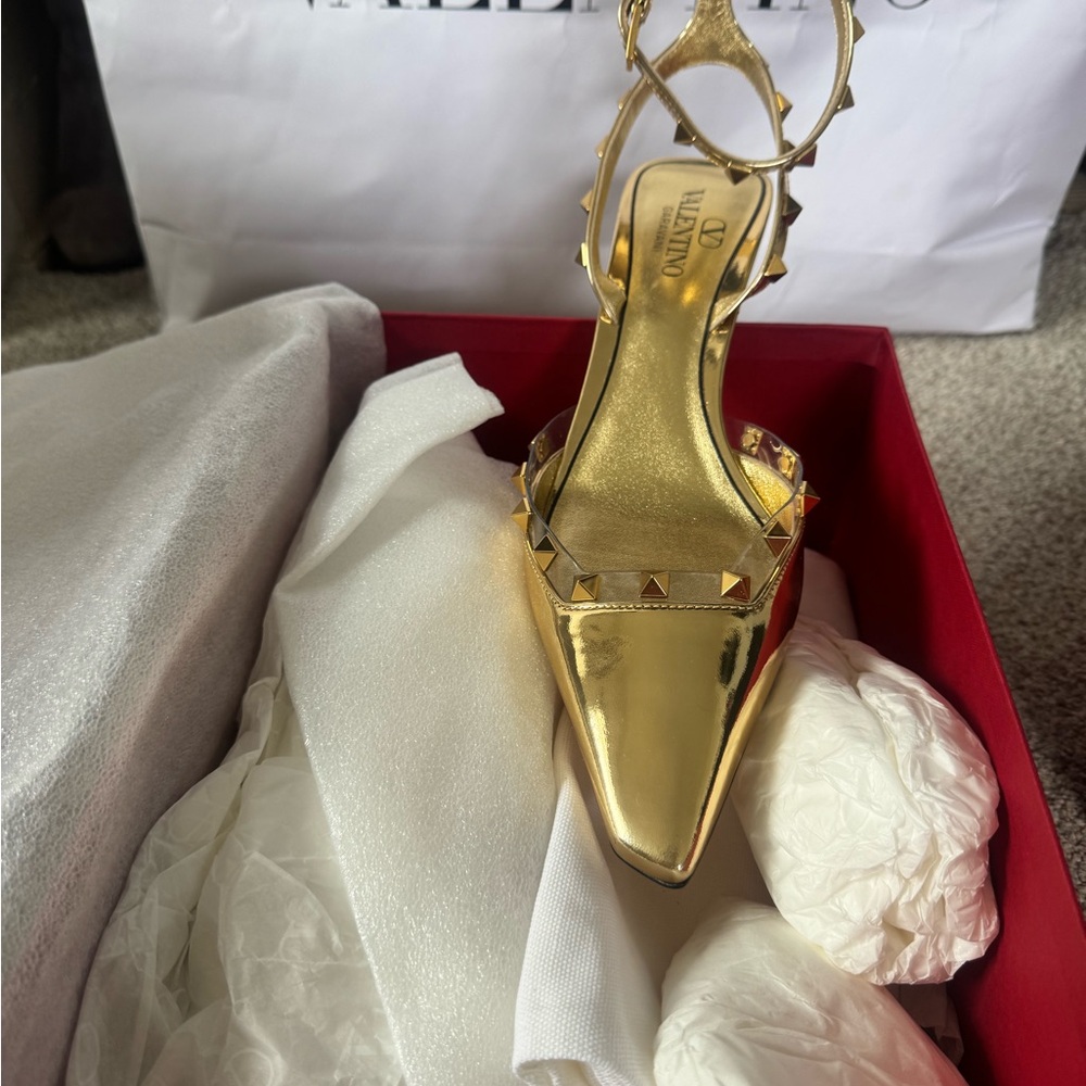 Valentino Gold Studded Heels with Kitten Heel - Picture 6 of 8